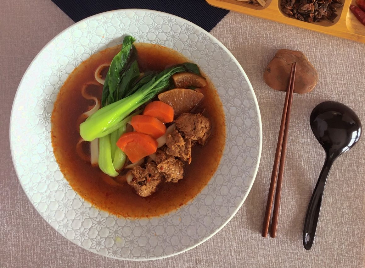【我的餐桌好料理】素食紅燒牛肉湯(奶蛋素) (500g/包)